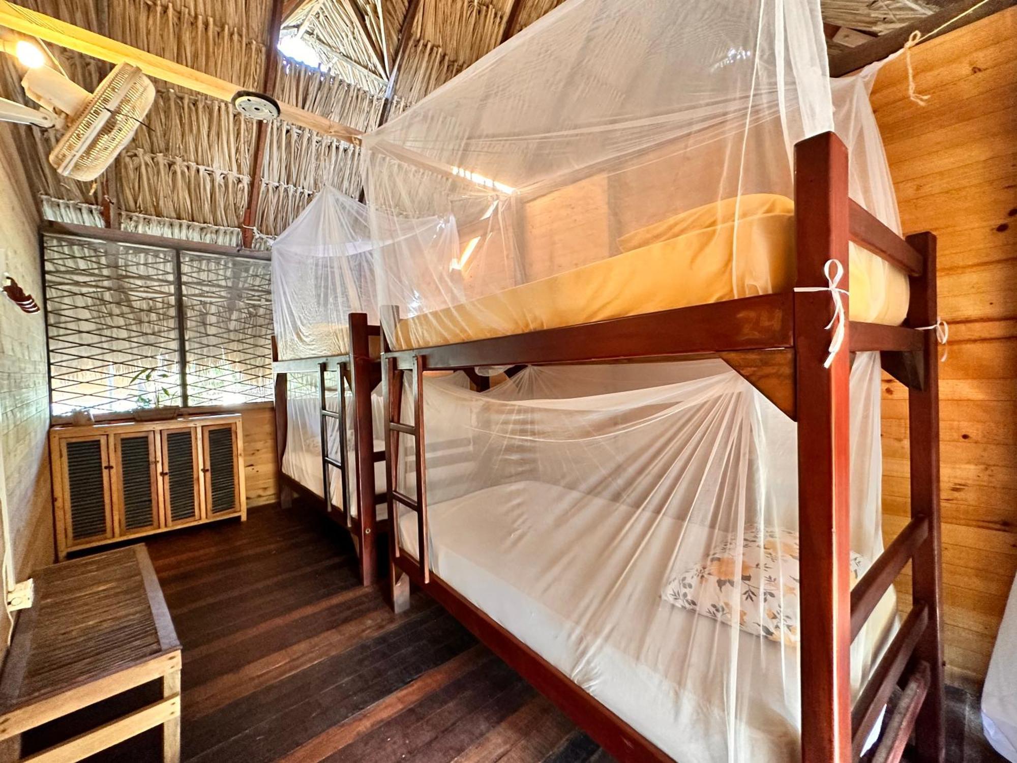 Bella Flor Hostel Palomino Bagian luar foto